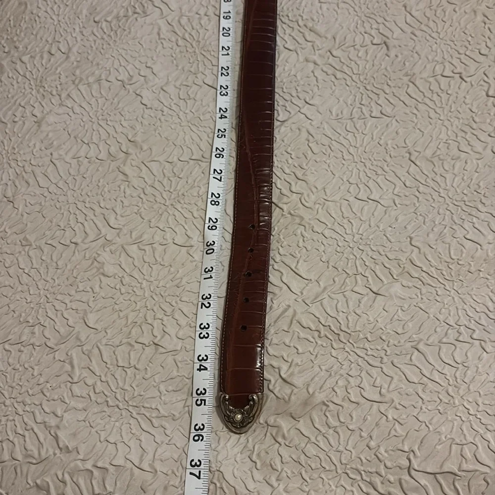 Brighton Brown Leather Belt with Pearl Like Ornate Silver Buckle Style #M 23507